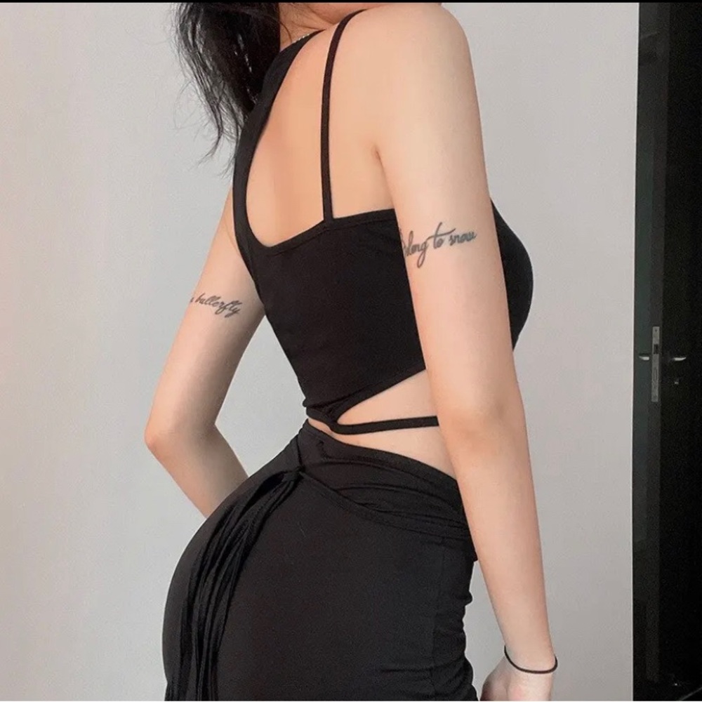 Female Sleeveless Y2k Corset Vintage Sexy Hollow Out Crop Top (S) - Picture 3 of 3